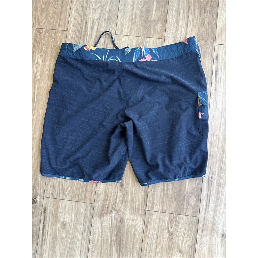 Billabong Recycler 73 Pro Men’s Floral Board Shorts Size 40 Floral Beach Outdoor